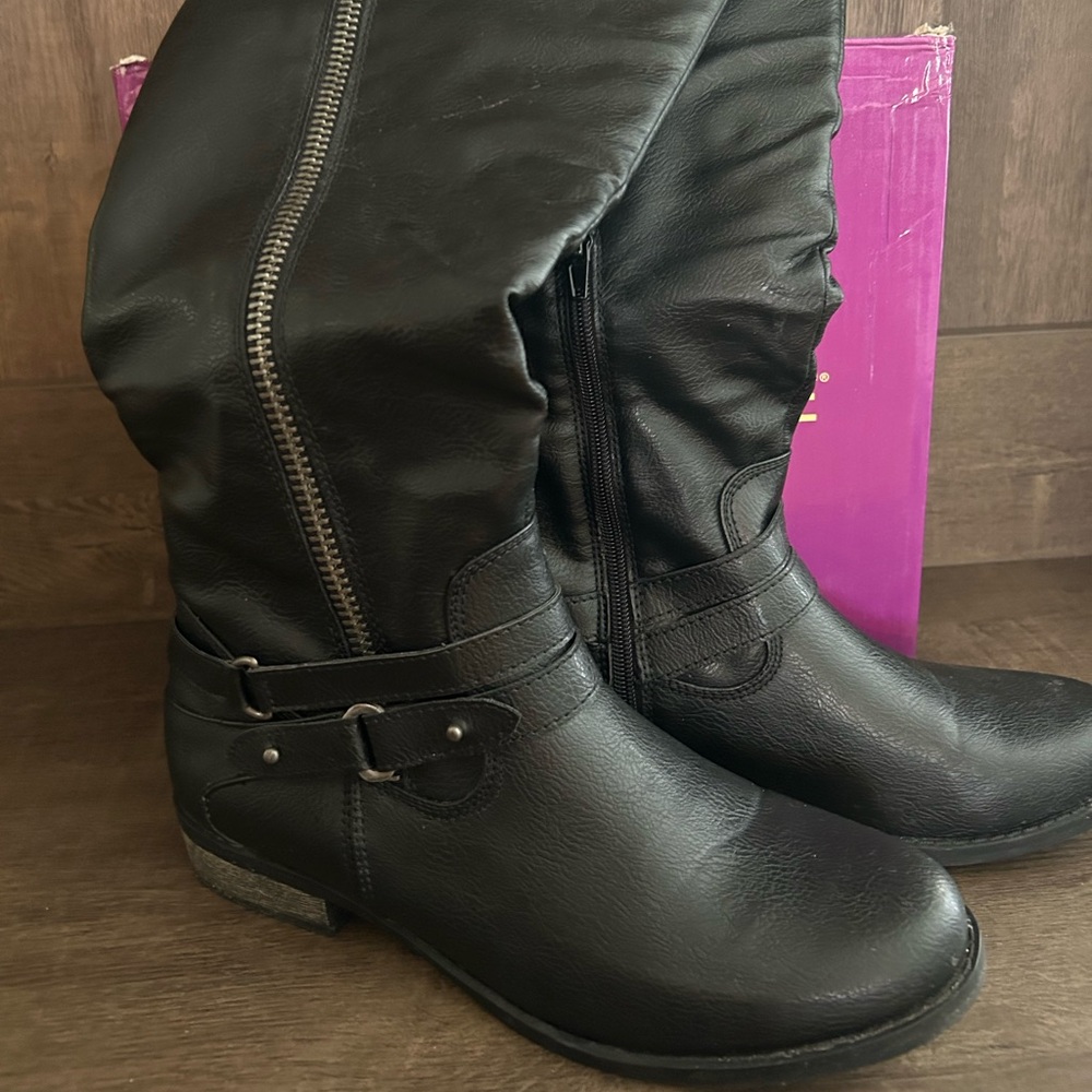 Rampage Idella Black Tall Boots Riding Buckles Zipper size 9